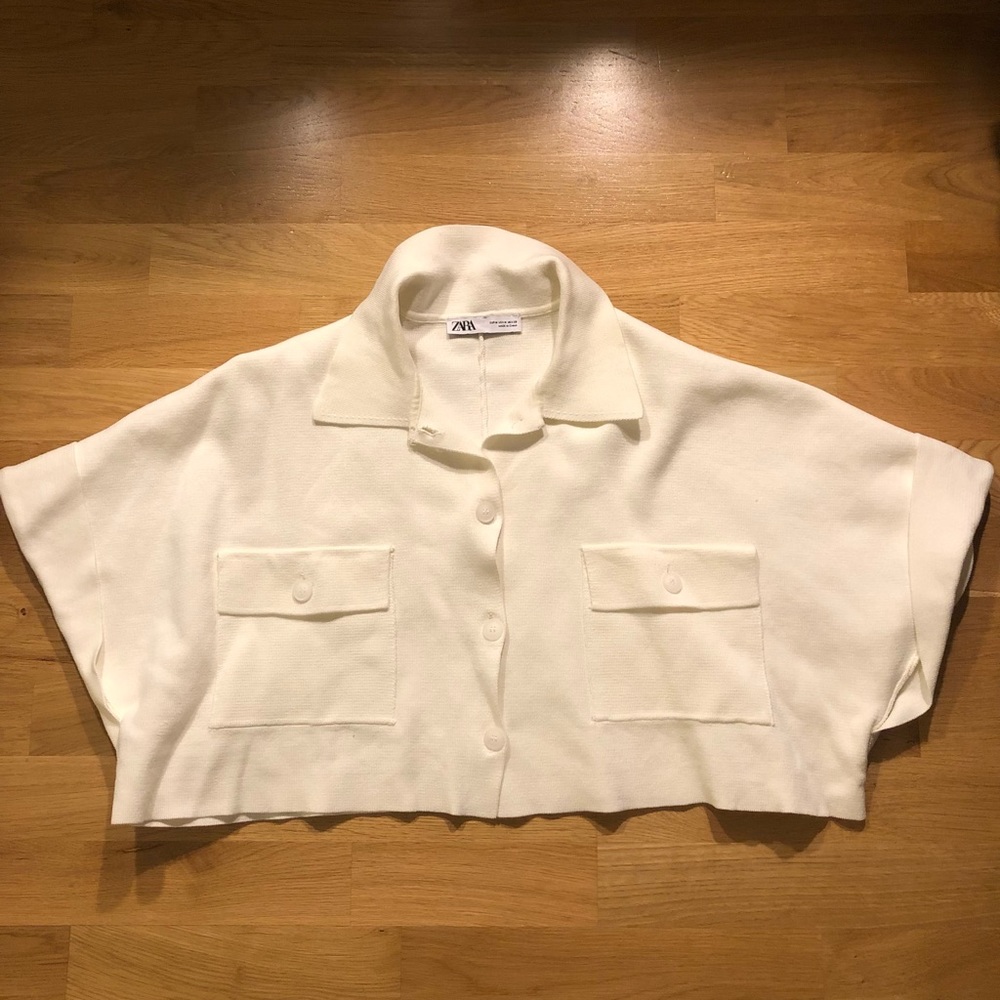 Zara Short Sleeve Cropped Sweater with Collar